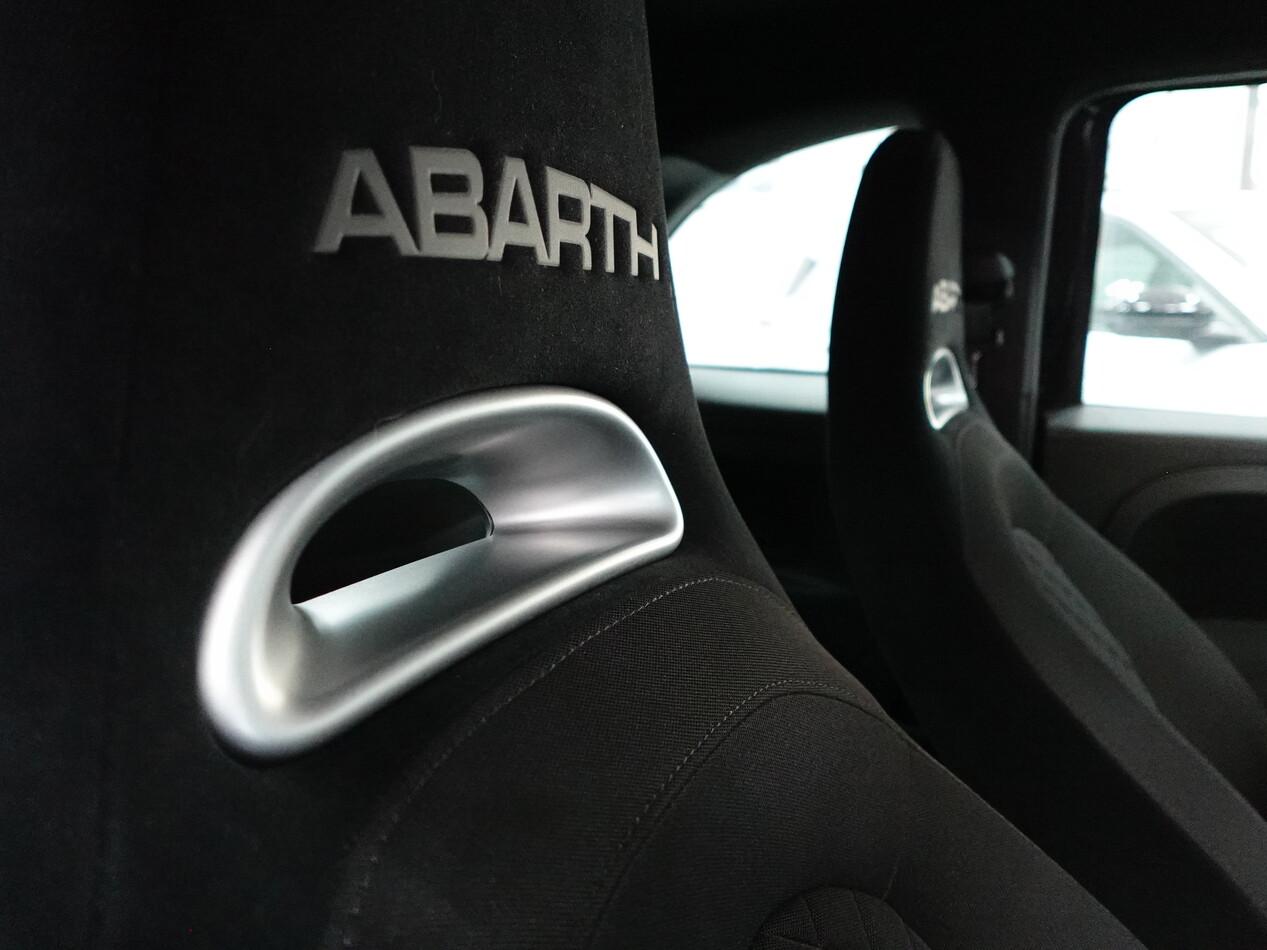 Abarth 595 1.4 T-JET 165 CV 595
