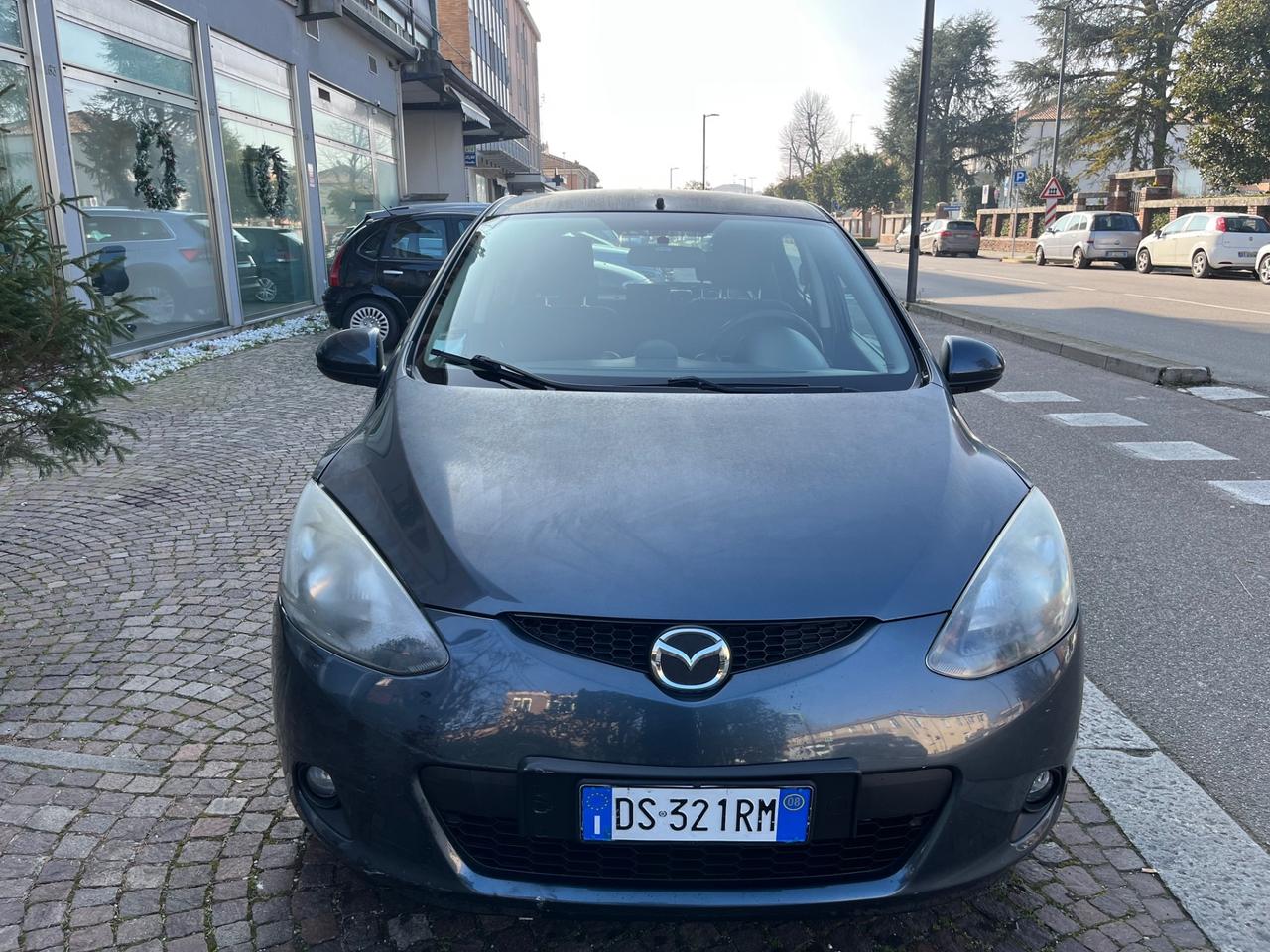 Mazda 2 1.3 16V 75CV 5p. Play