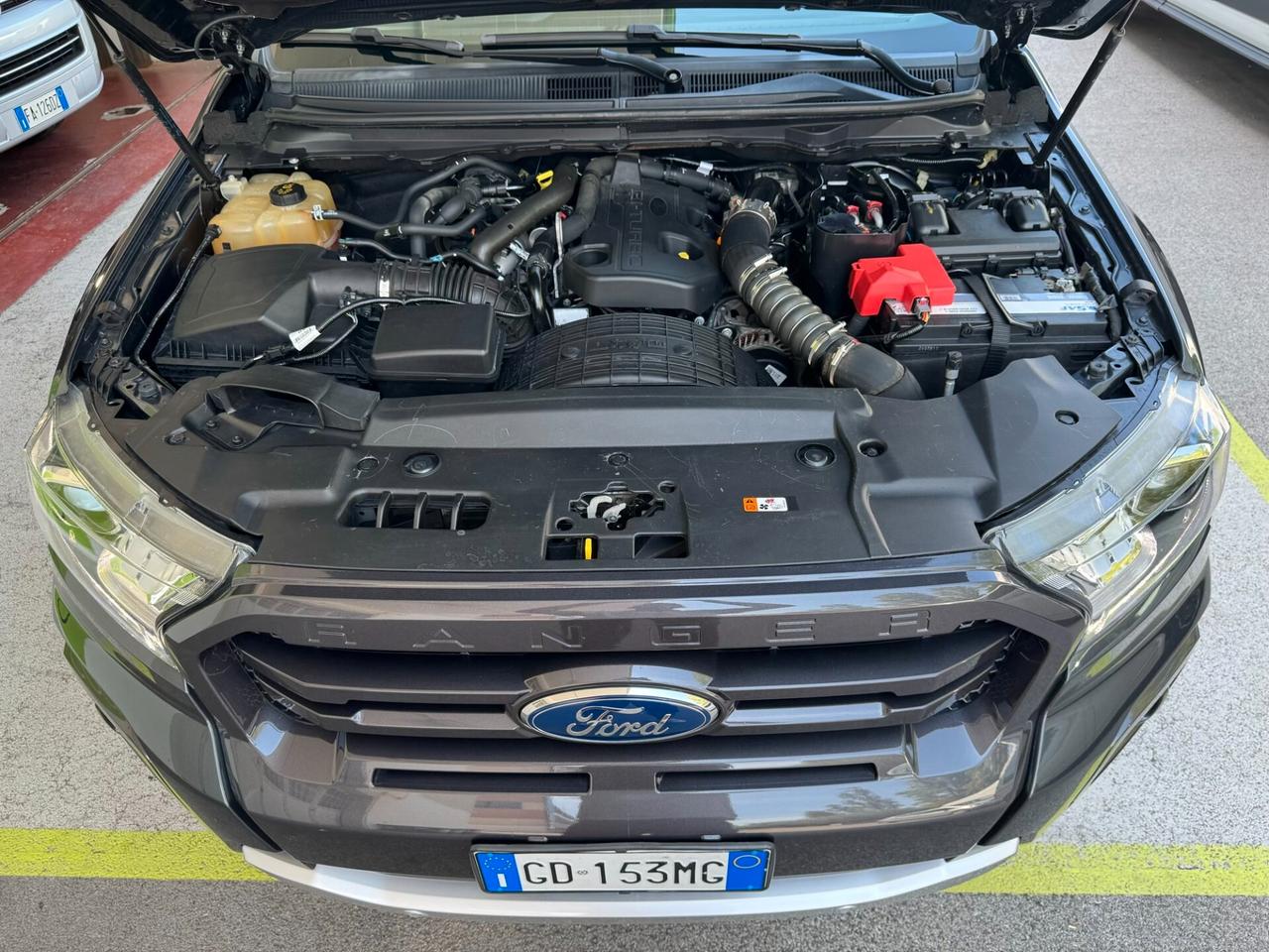Ford Ranger 2.0 tdci double cab Wildtrak UNIPROPR.