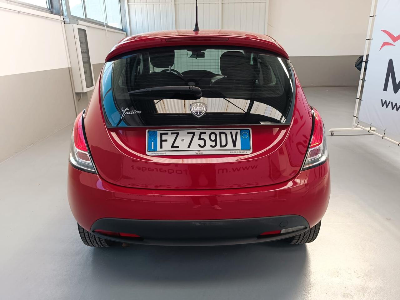Lancia Ypsilon 1.2 69 CV 5 porte GPL Ecochic Gold