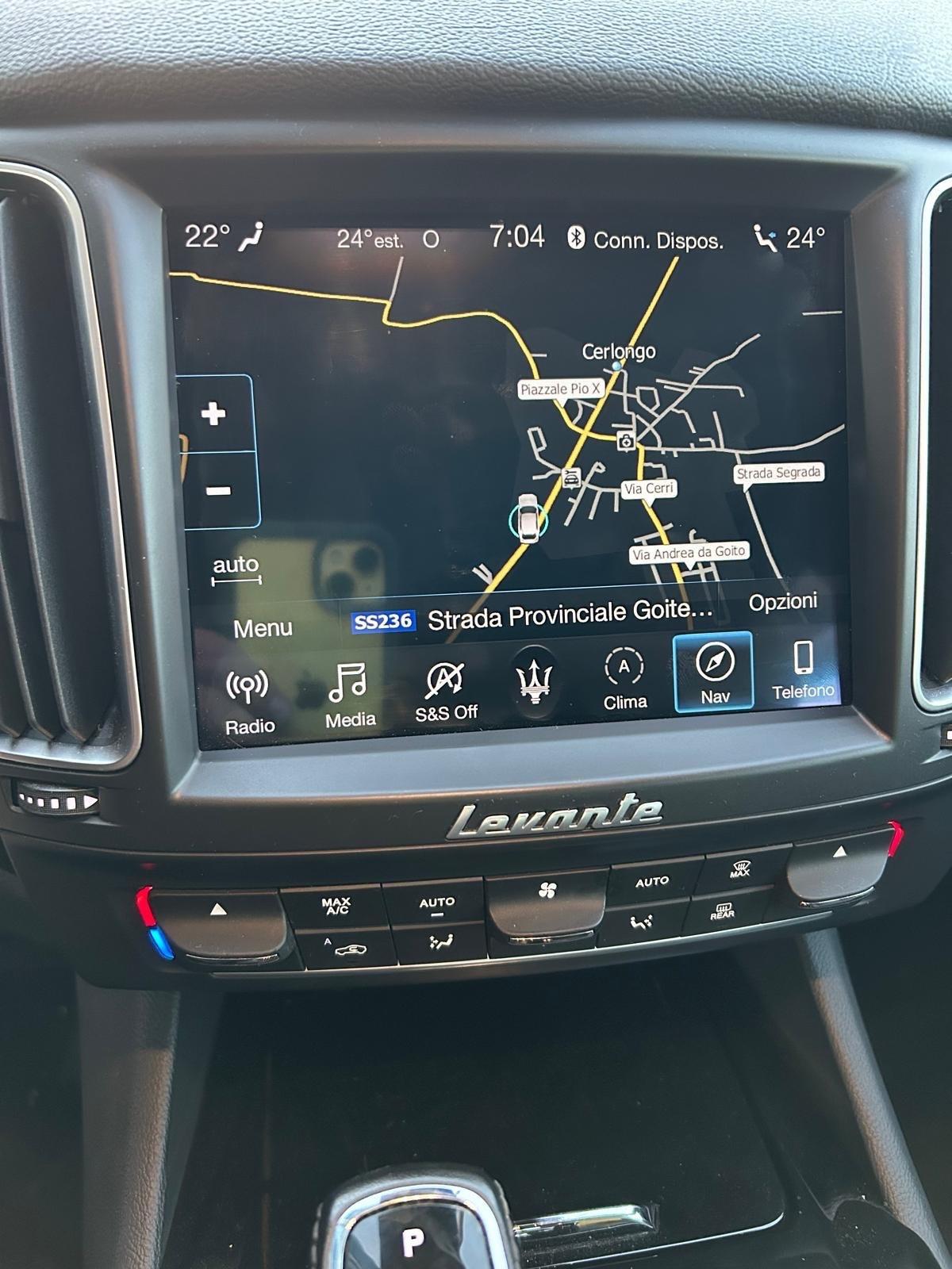 Maserati Levante motore nuovo