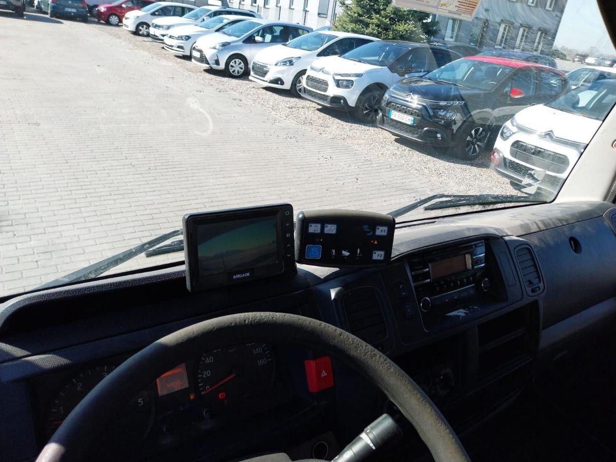 NISSAN NT 400 35.13