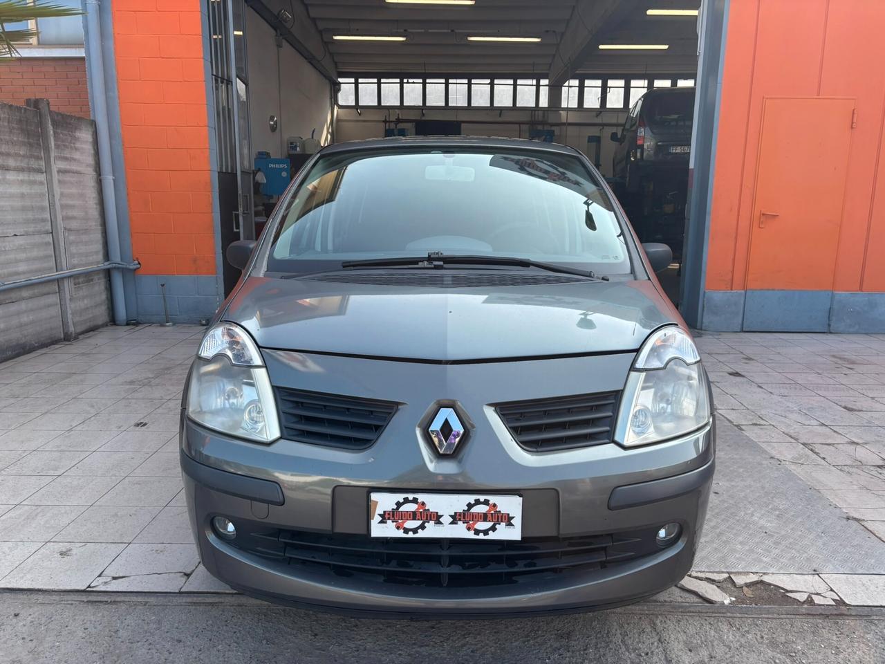 Renault Modus 1.2 16V Saint Tropez