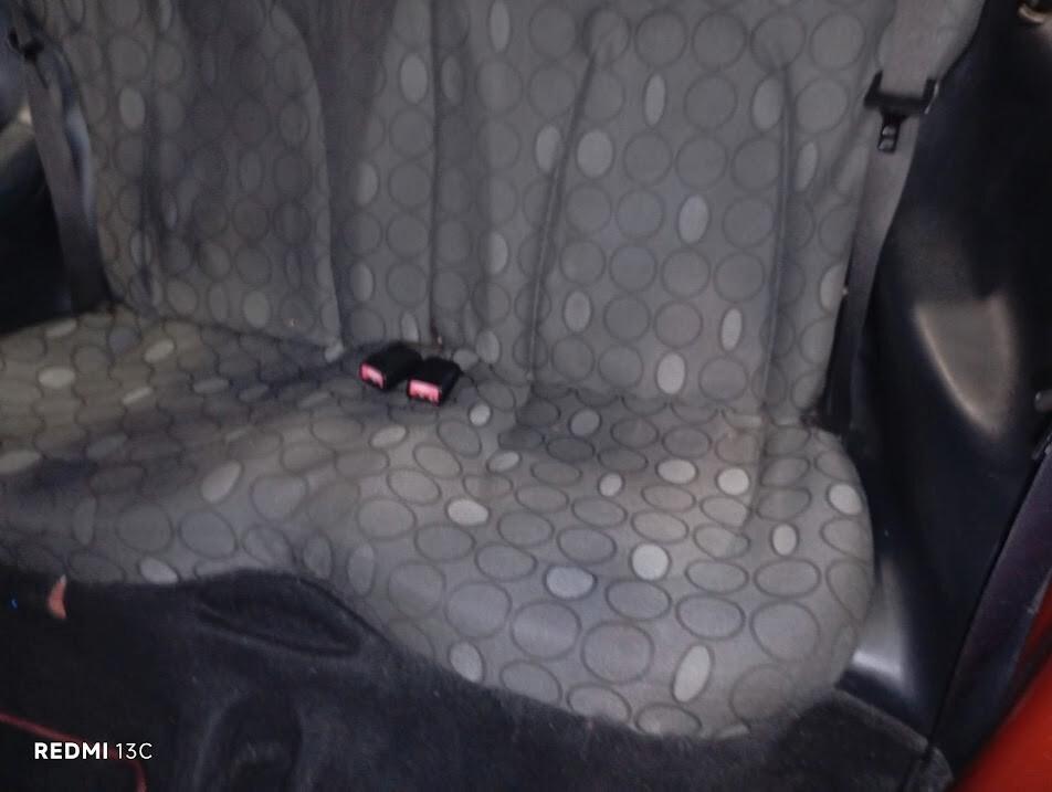 Ford Ka del 2003 benzina anche neopatentati