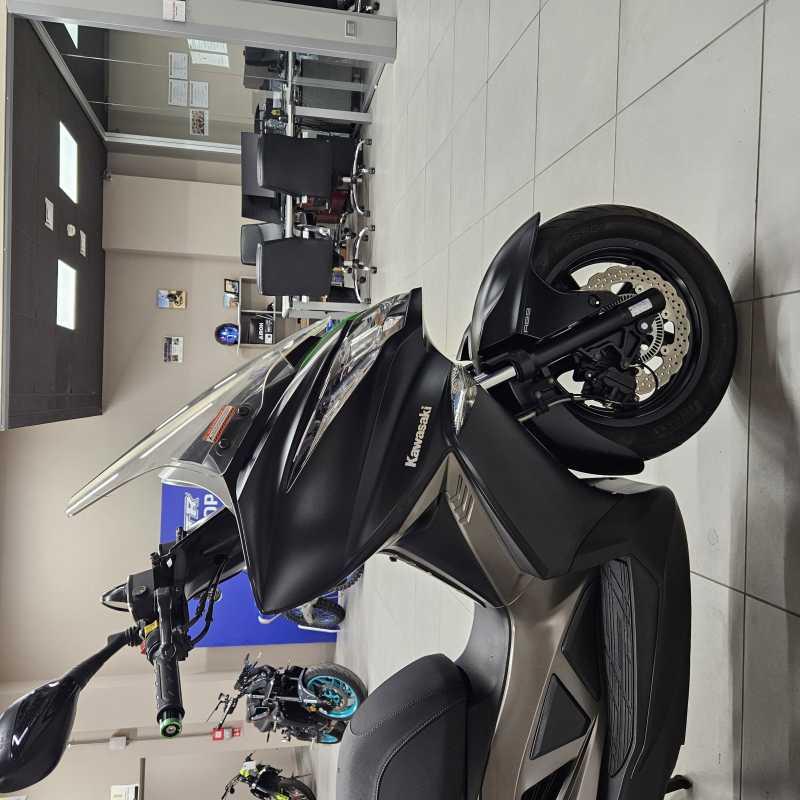 Kawasaki J 300 ABS - 2016