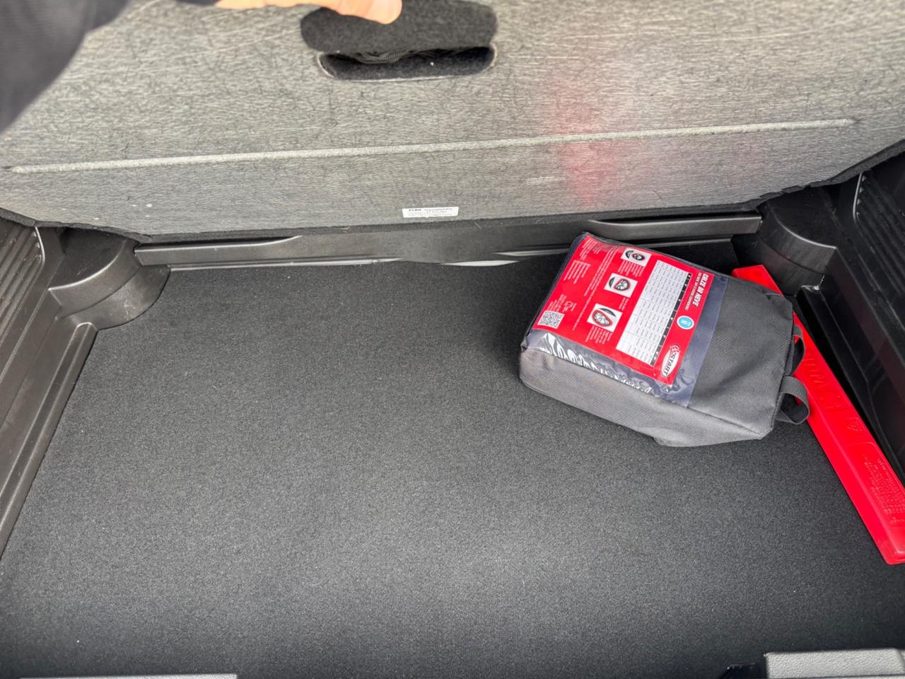 Opel Meriva 1.4 Cosmo 28000 km