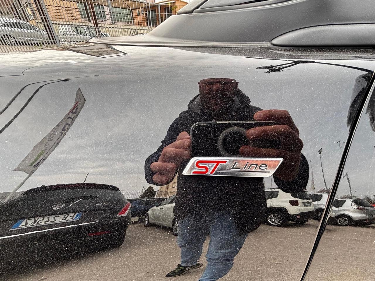 Ford Puma 1.0 EcoBoost Hybrid 125 CV S&S aut. ST-Line