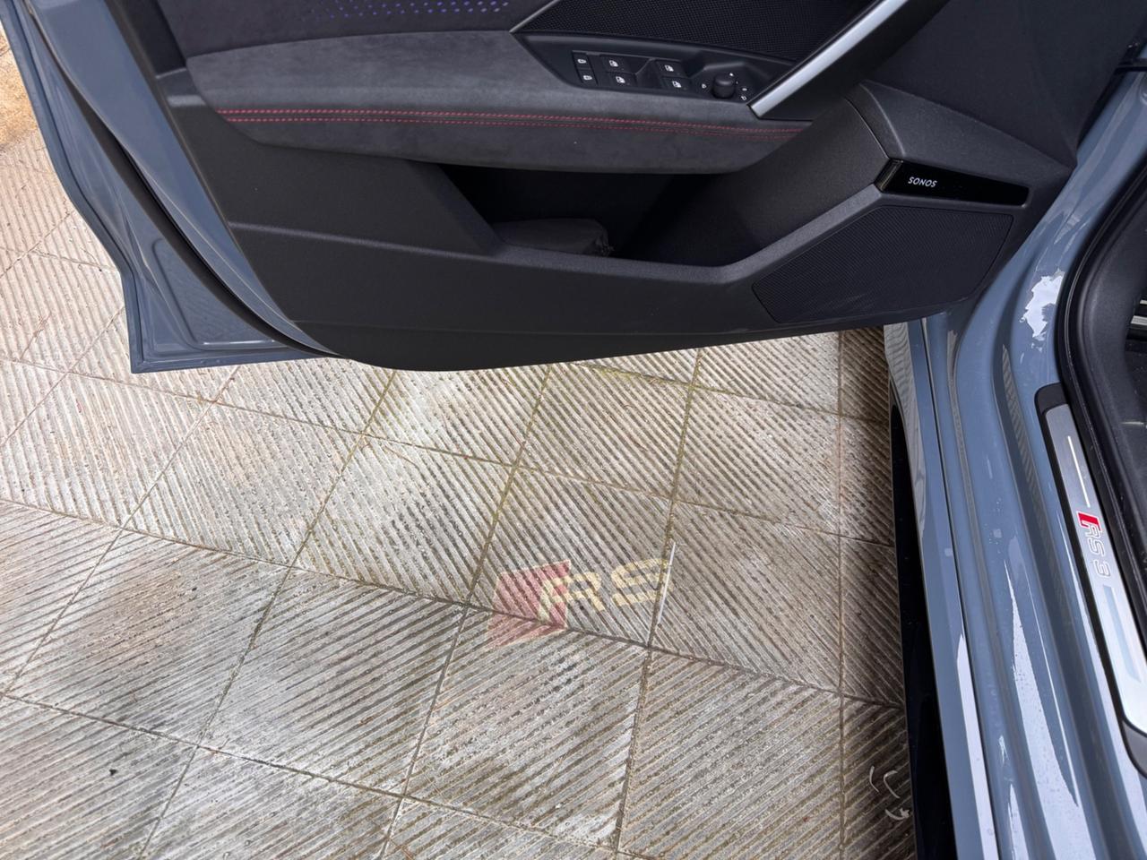 Audi RS3 Sportback TFSI quattro S tronic sedili carbonio