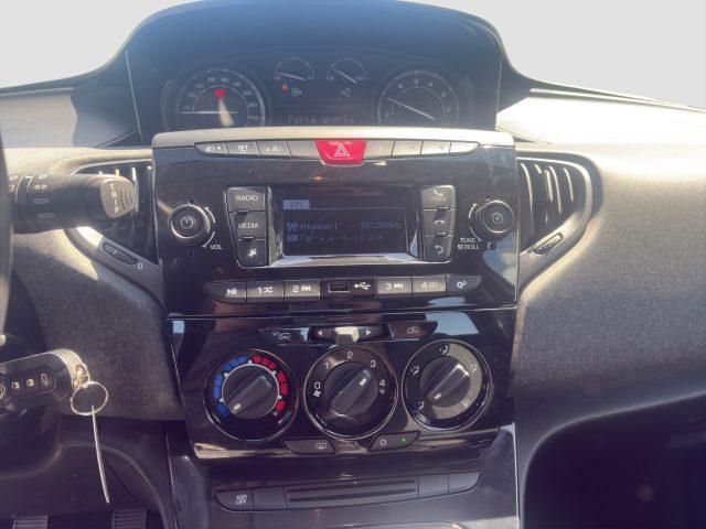 LANCIA Ypsilon Ypsilon 1.0 FireFly 5 porte S&S Hybrid Silver