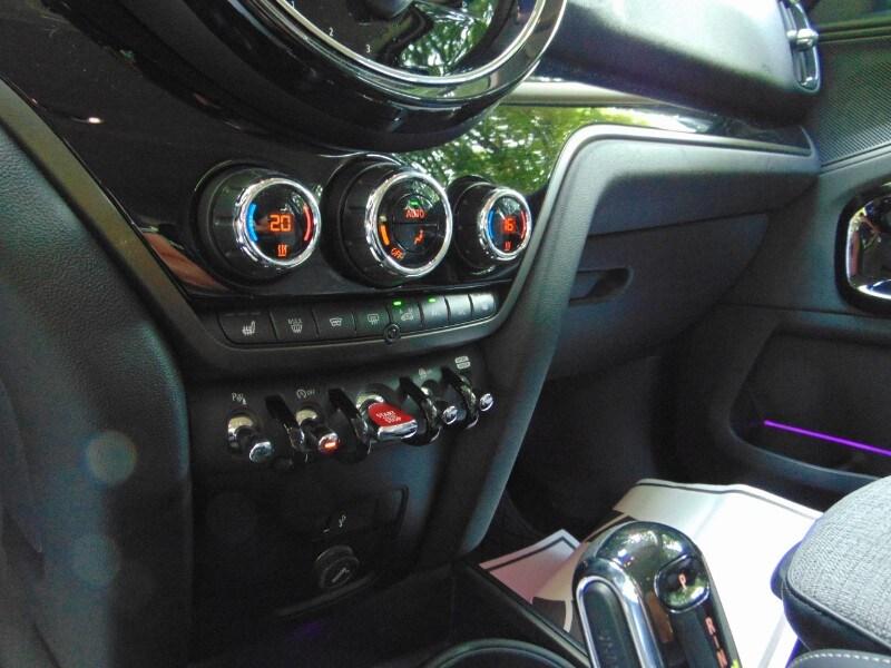 MINI Mini Countrym.(F60) Mini 1.5 Cooper 'ALL4'...
