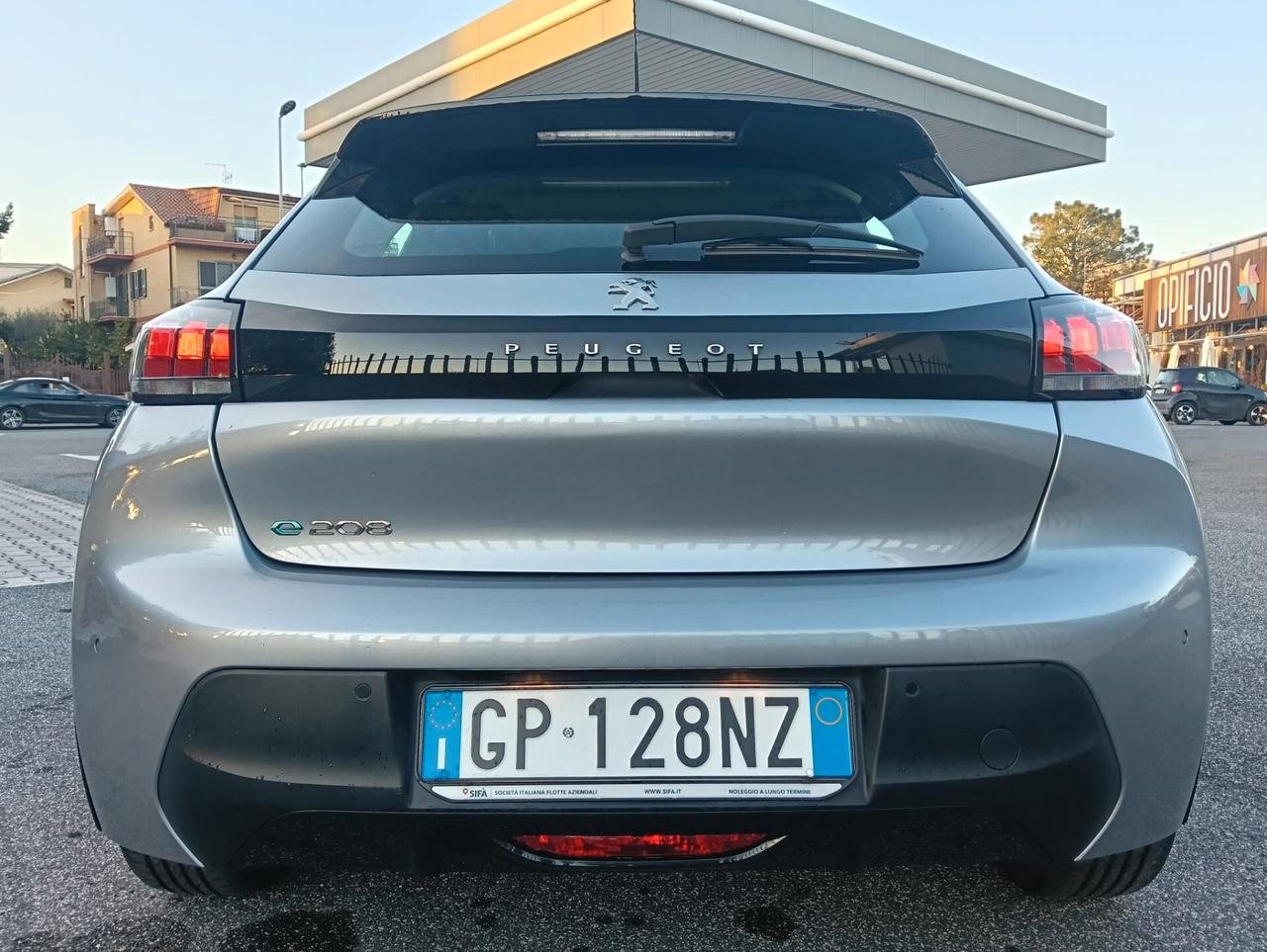 Peugeot 208 motore elettrico 100kWActive PREZZO REALE
