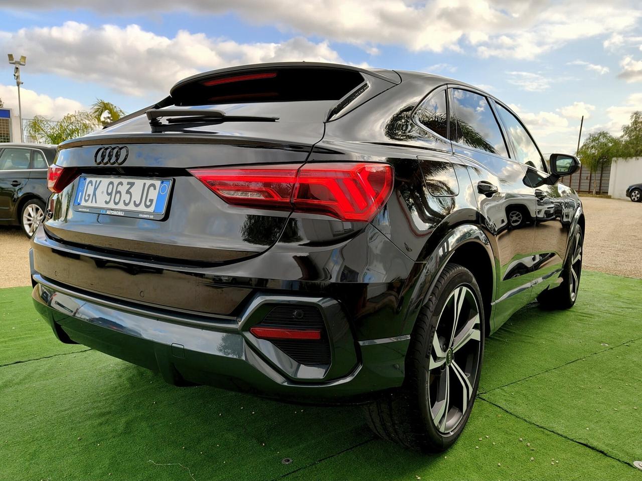 Audi Q3 SPB 35 TDI S tronic line edition - 2022