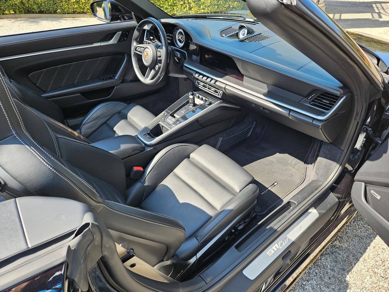 Porsche 911 992 Turbo S Cabriolet Iva Esposta