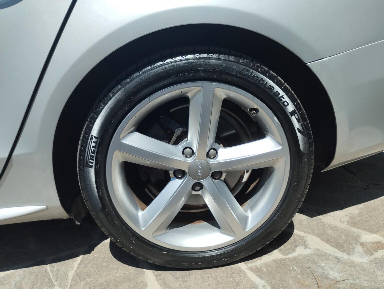 Audi A4 Avant 2.0 TDI 170CV quattro S-LINE