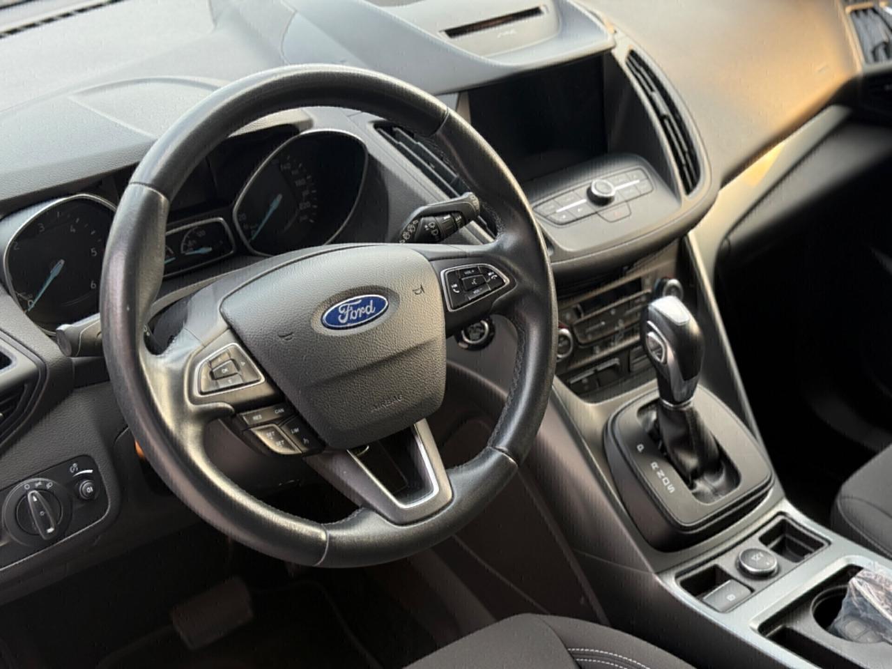 Ford Kuga 2.0 tdci AUTOMATICO!