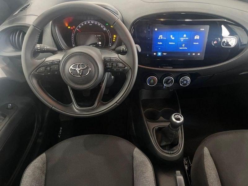 Toyota Aygo X Aygo X 1.0 Active 72cv