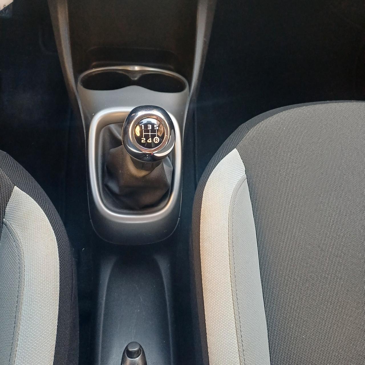 Toyota Aygo 1.0 VVT-i 69 CV 5 porte