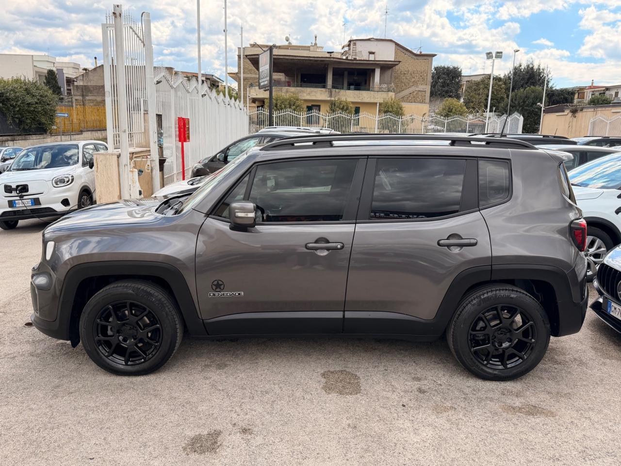 Jeep Renegade 1.6 Mjt 120CV Full Led Car play