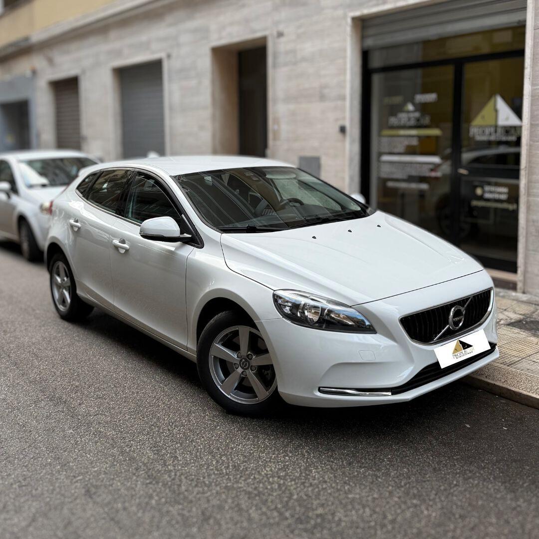 Volvo V40 D2 Business 2016