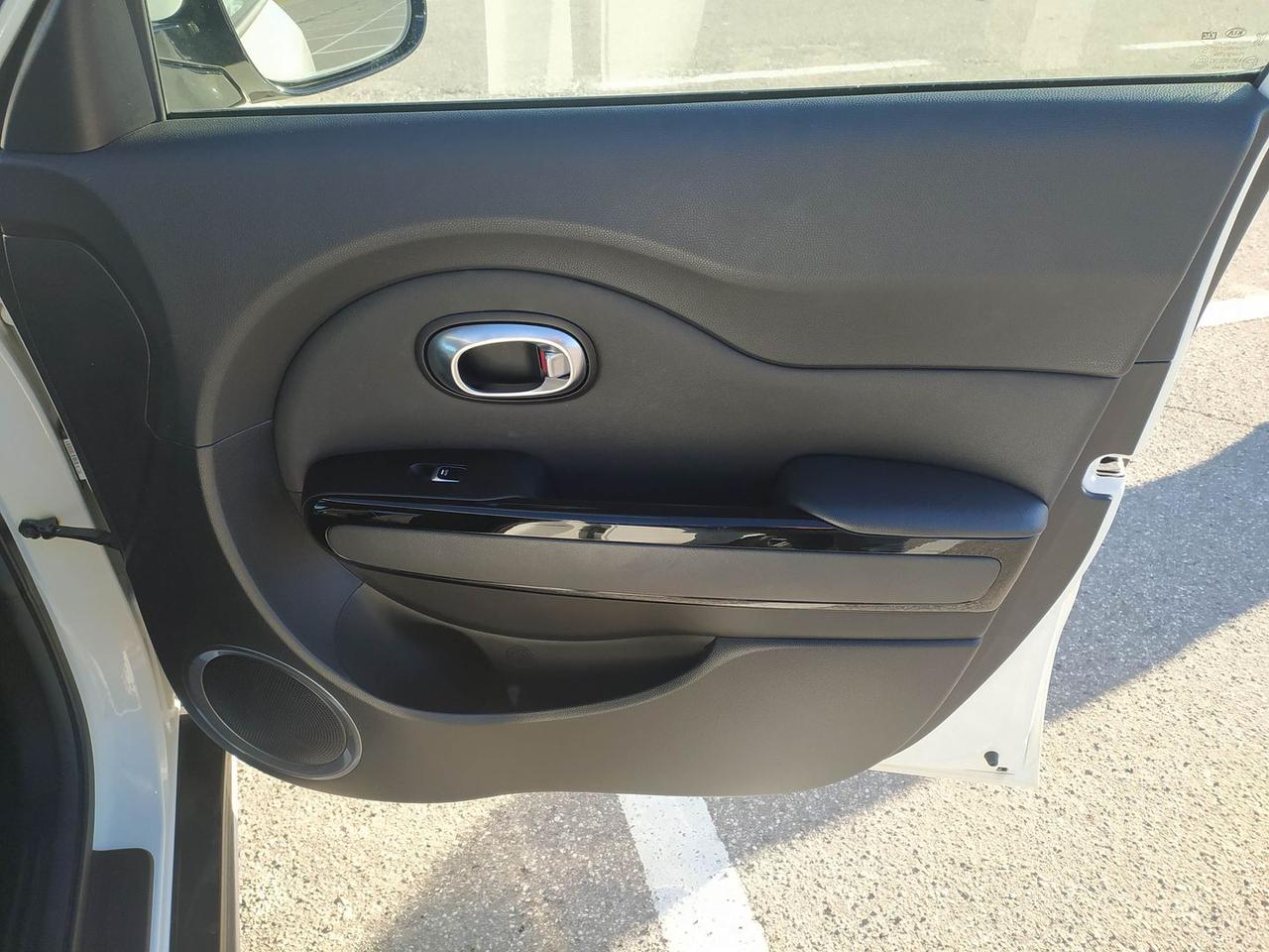 Kia Soul Limited 1.6 CRDi #8110