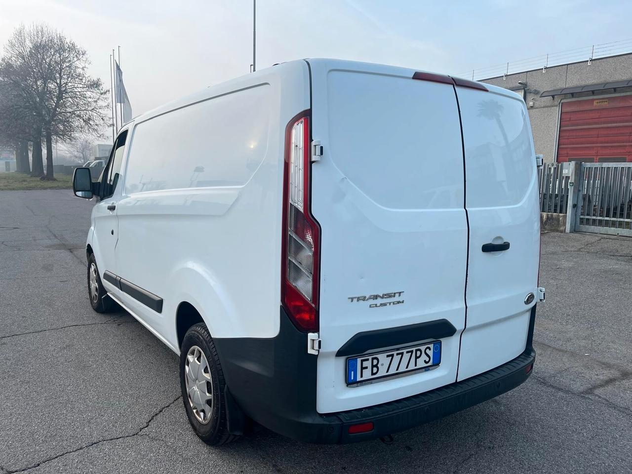 Ford Transit Custom 270 2.2 TDCi 125CV **+IVA**