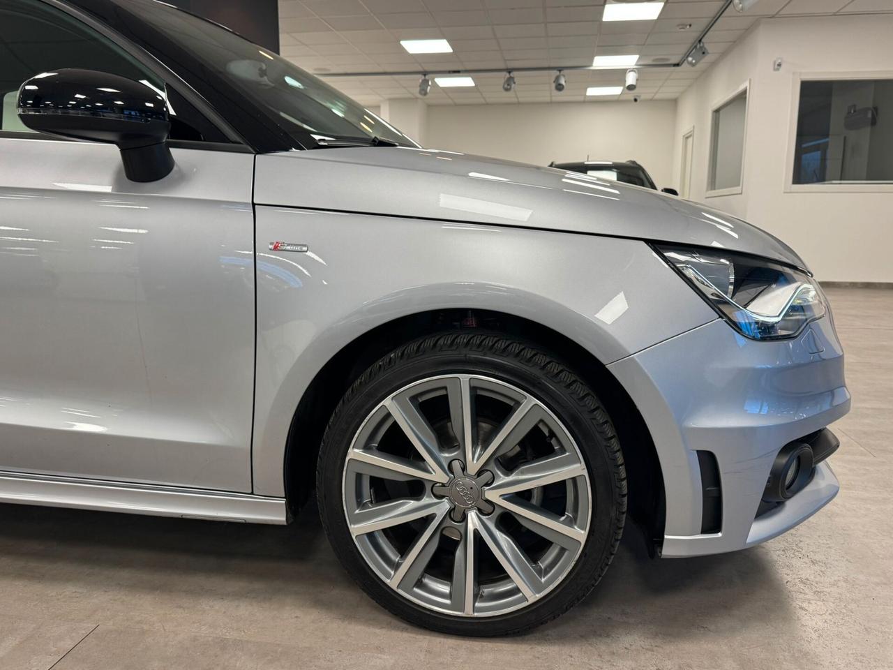 Audi A1 SPB 1.6 TDI S line edition plus