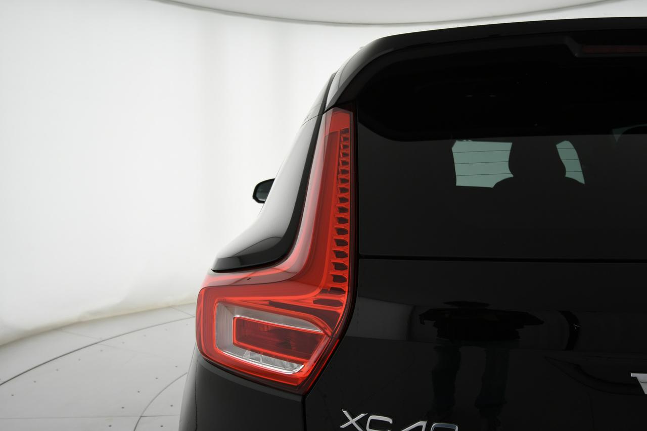 VOLVO XC40 N1 T4 recharge plug-in hybrid Core auto PREZZO+IVA+CAMERA