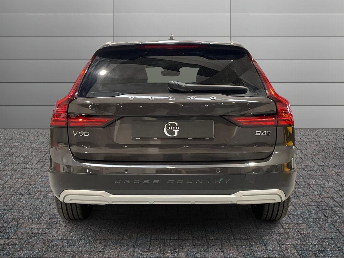 VOLVO V90 Cross Country 2.0 b4 Plus AWD Auto