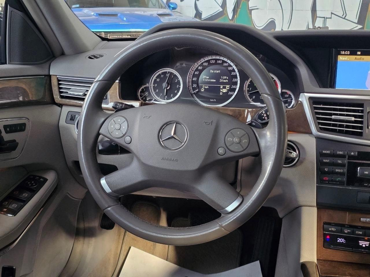 Mercedes-benz E 350 CDI BlueEFFICIENCY Avantgarde AMG