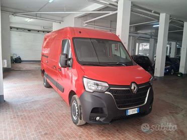 Renault Master T35 2.3 dci 135cv PM-TM