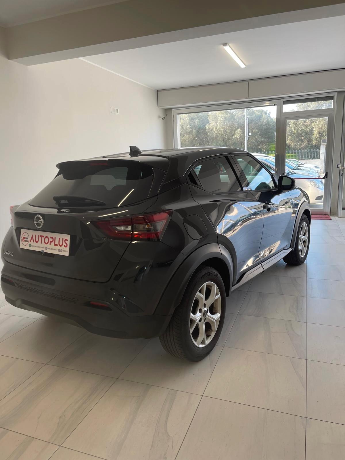 Nissan Juke 1.0 DIG-T 117 CV N-Connecta