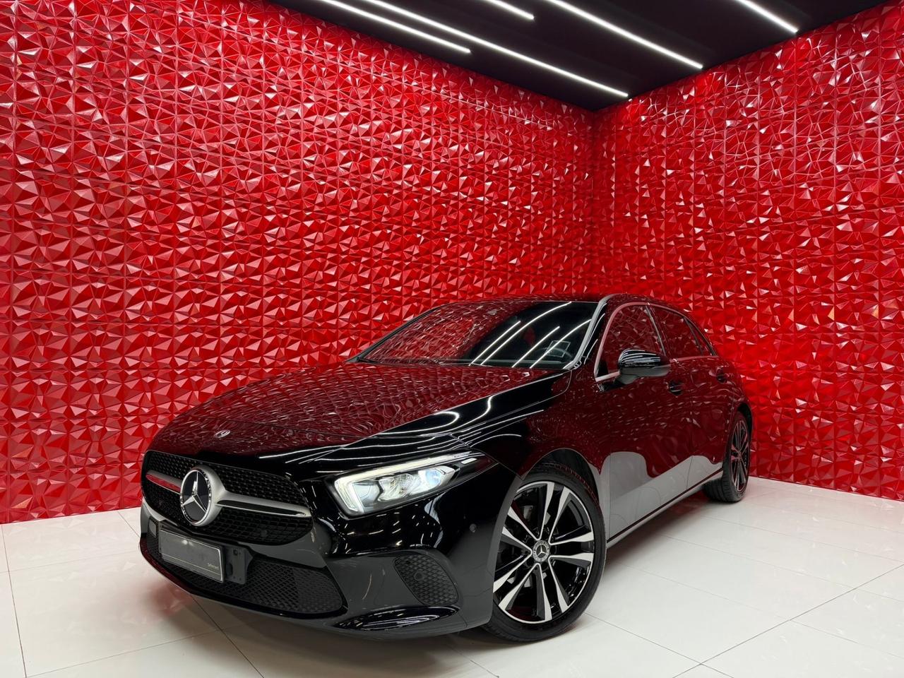 Mercedes-benz A 180 Automatic Premium OK NEOPATENTATI