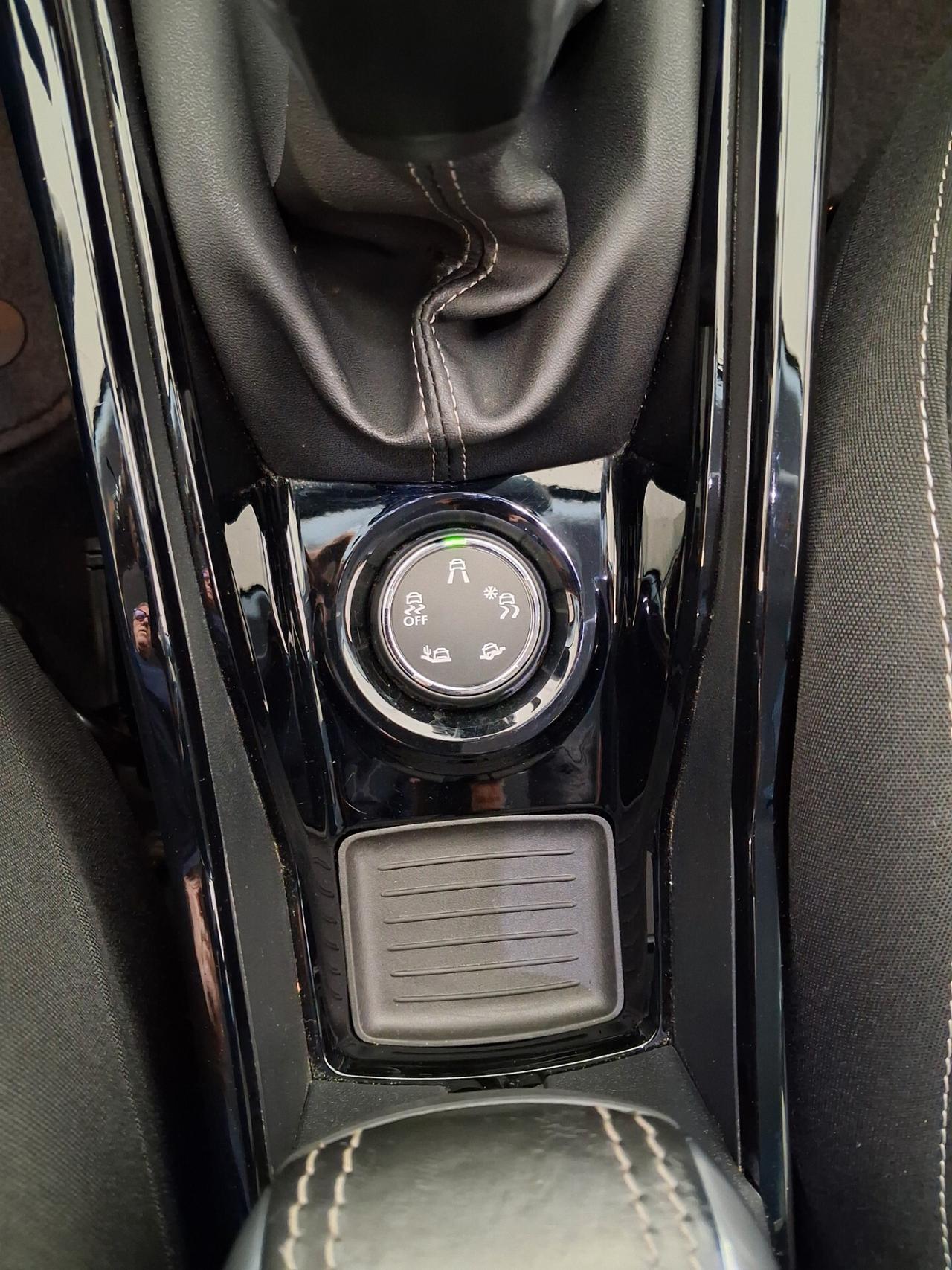 Peugeot 2008 BlueHDi 100 Allure