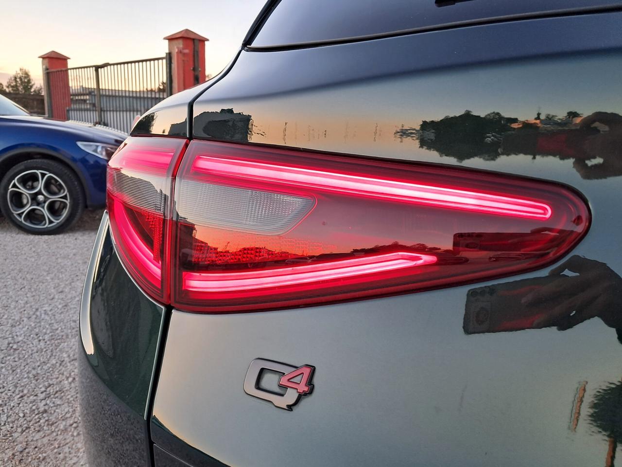 A. R. Stelvio VELOCE-210CV *Q4*TETTO*PELLE*CERCHI21"