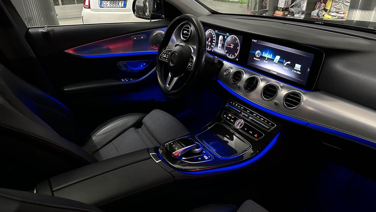 Mercedes-benz E 220 d 4Matic Auto Premium Plus AMG Line