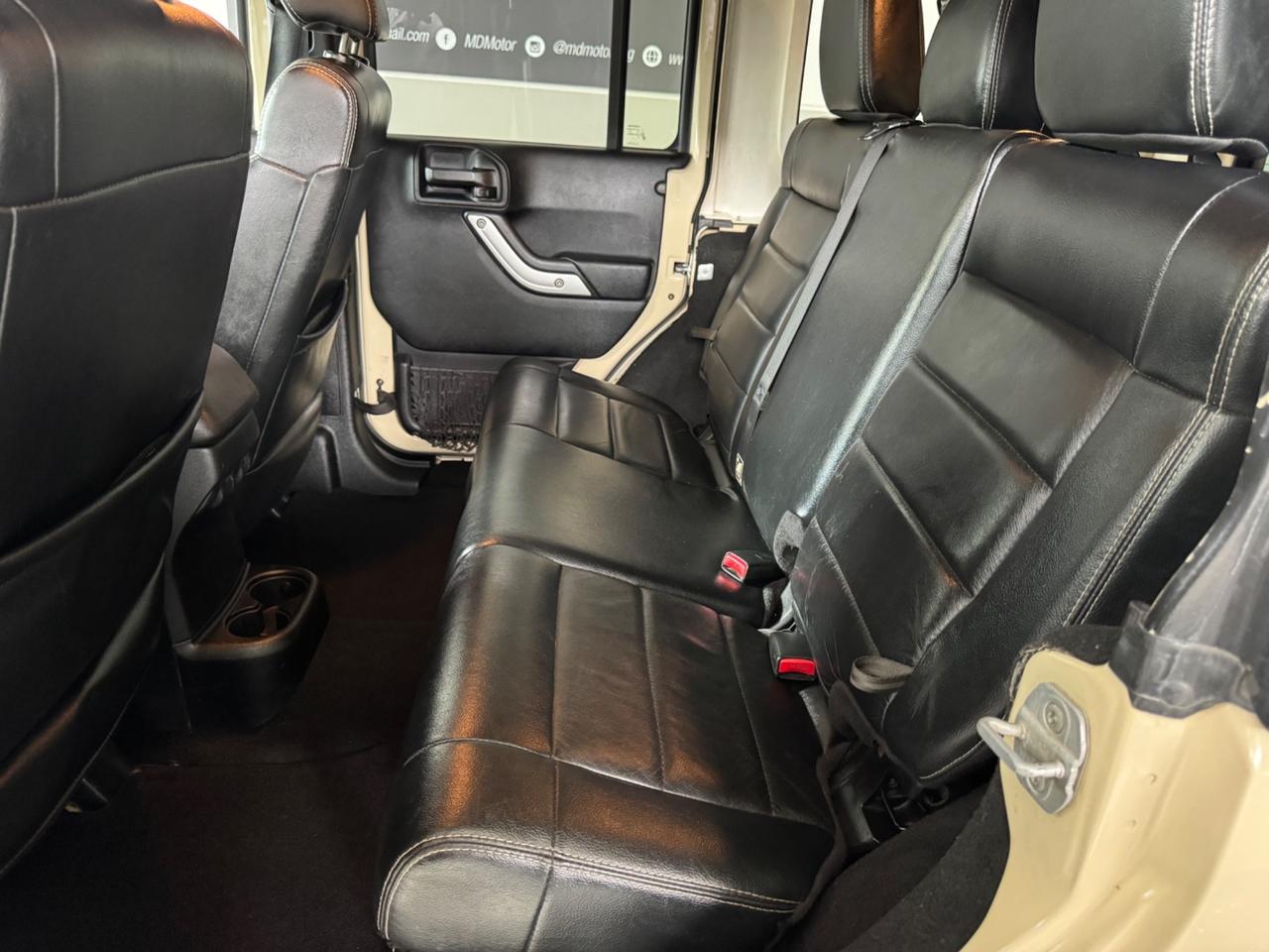 Jeep Wrangler 3.6 V6 Benz/gpl Sahara Auto