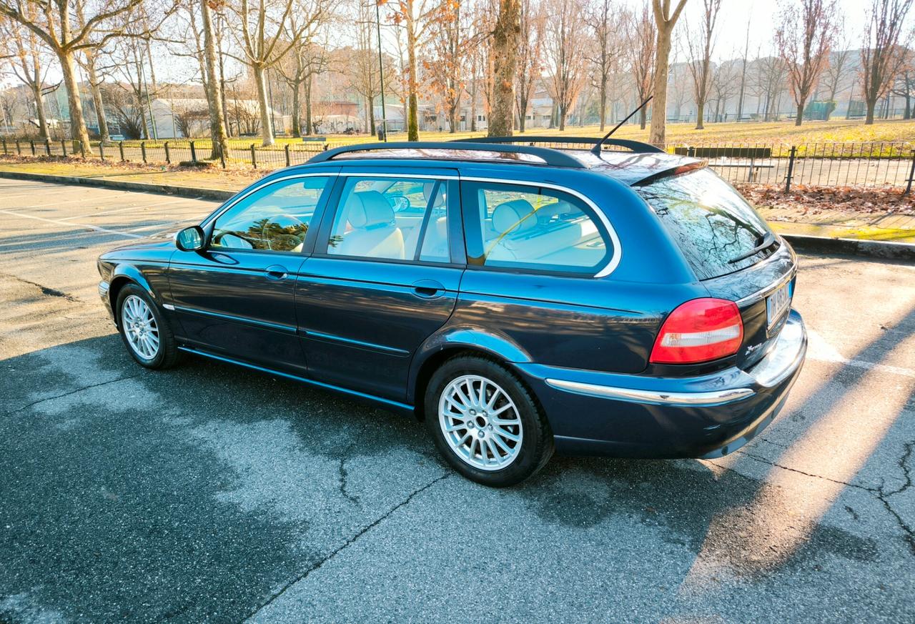 Jaguar X-Type 2.2D cat Wagon Executive