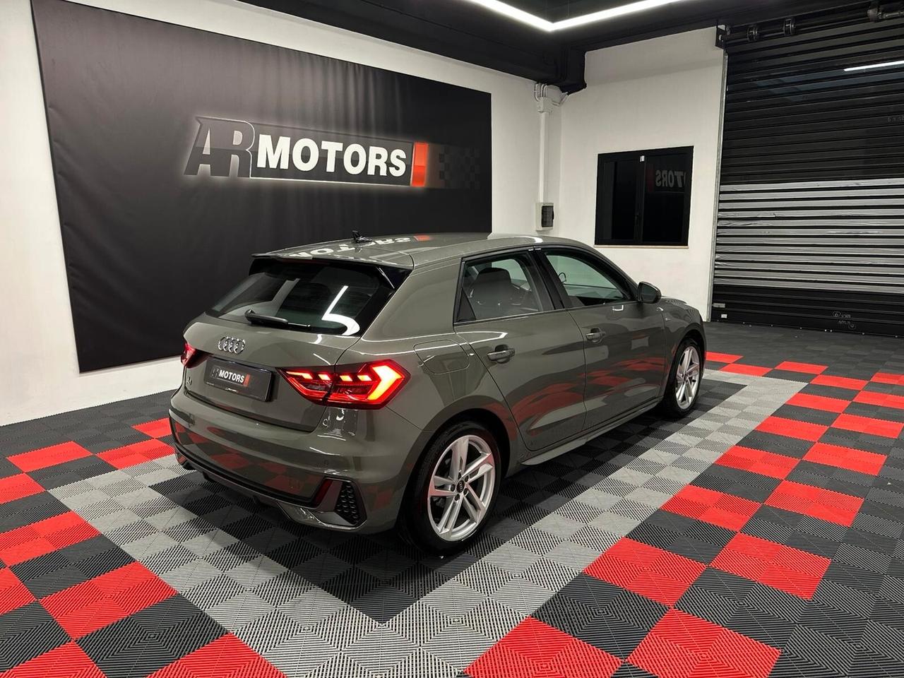 Audi A1 SPB 30 TFSI S tronic line edition Iva esposta