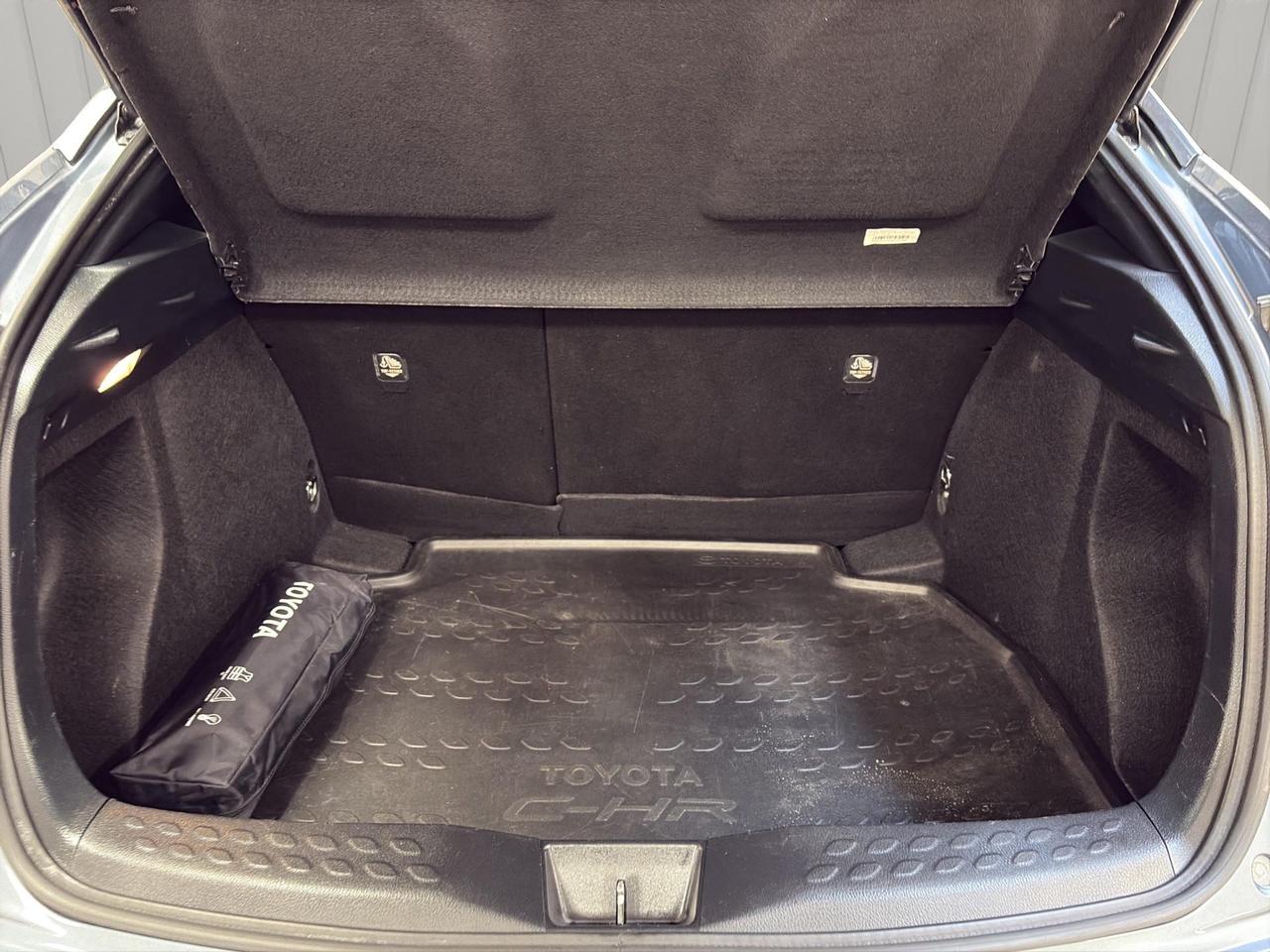 Toyota C-HR 1.8h Trend e-cvt