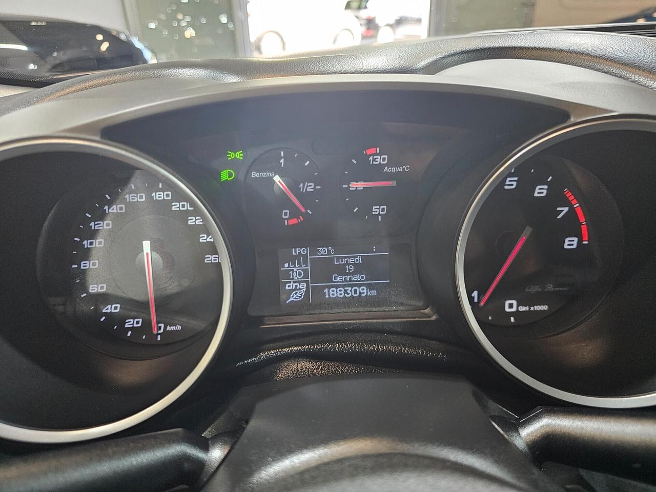 Alfa Romeo Giulietta 1.4 Turbo 120 CV GPL Super