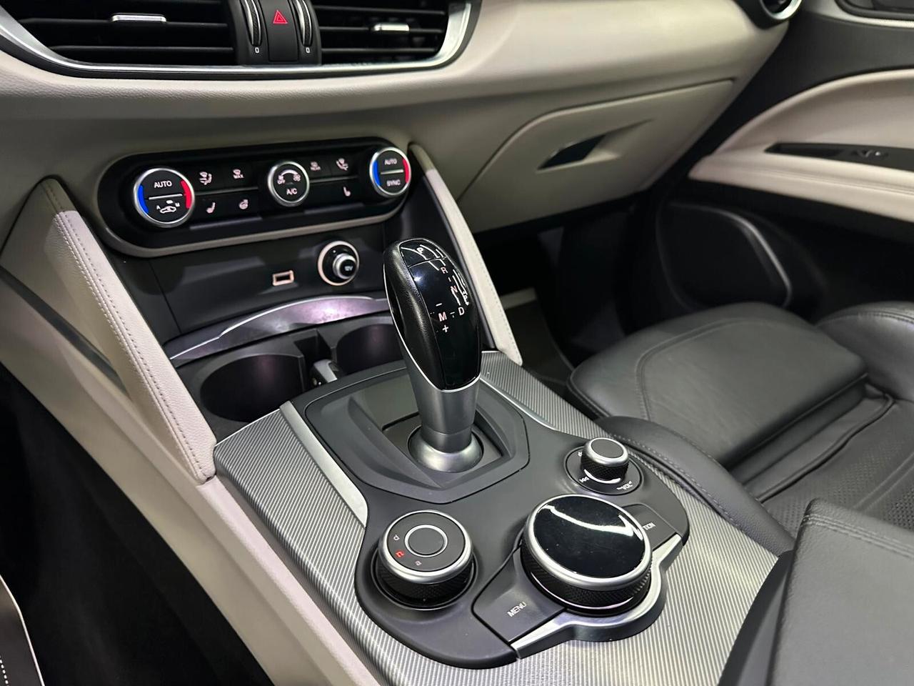 Alfa Romeo Stelvio 2.2 Turbodiesel 190 CV AT8 Q4 B-Tech