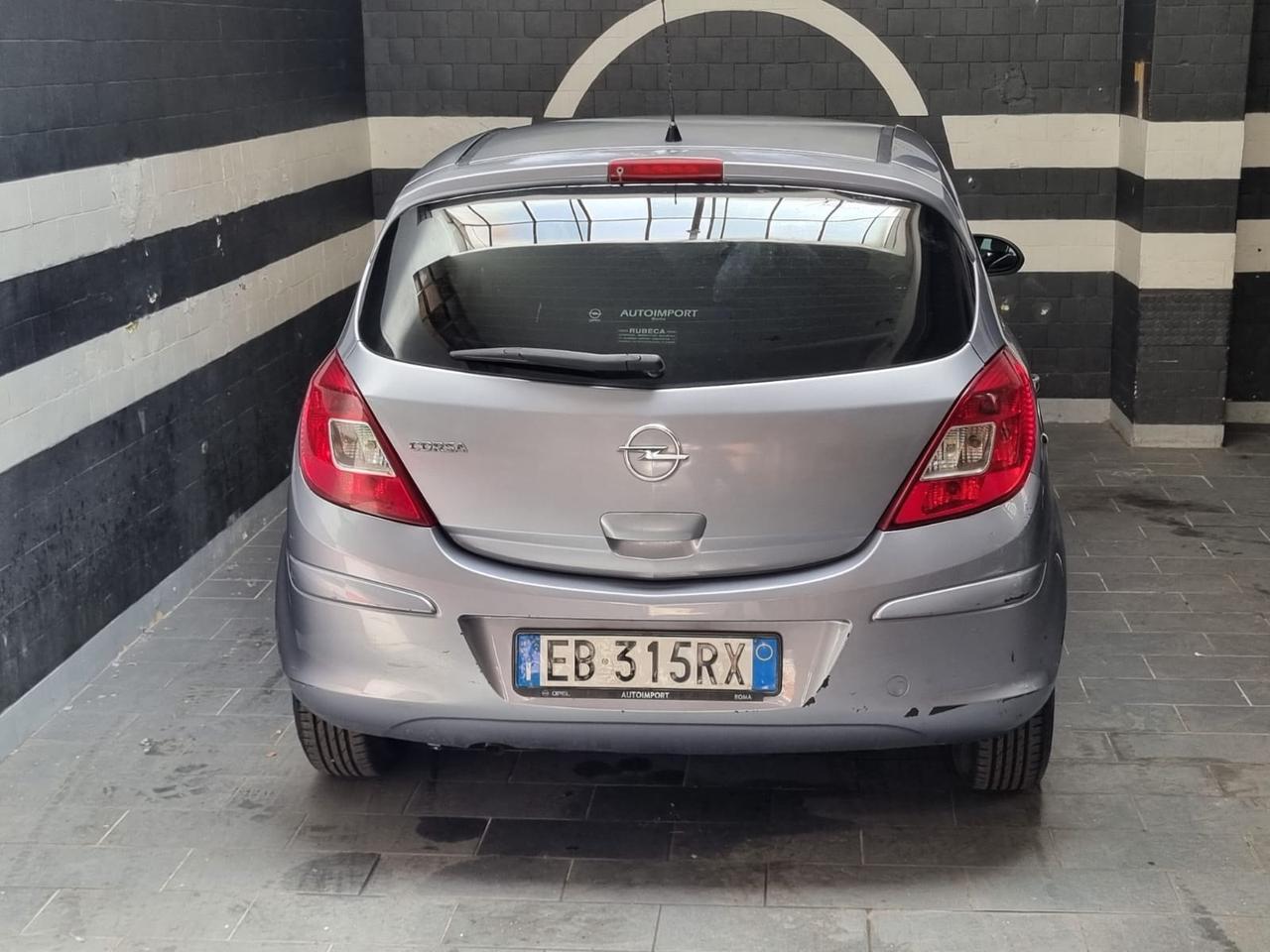 Opel Corsa 1.2 80CV 5 porte GPL-TECH Edition