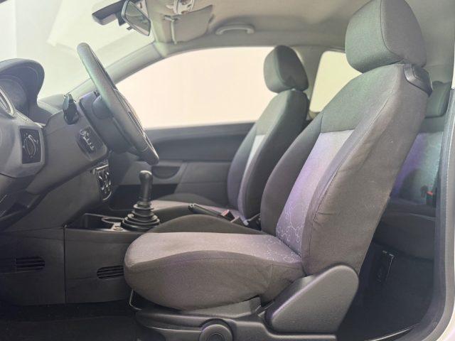 FORD Fiesta 1.2 16V 3p. Ghia