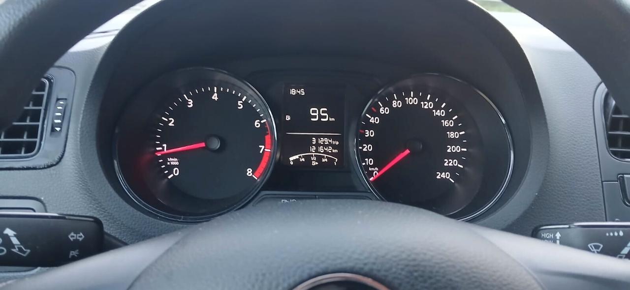 Volkswagen Polo 1.0 MPI 5p. Business Trendline - 2016