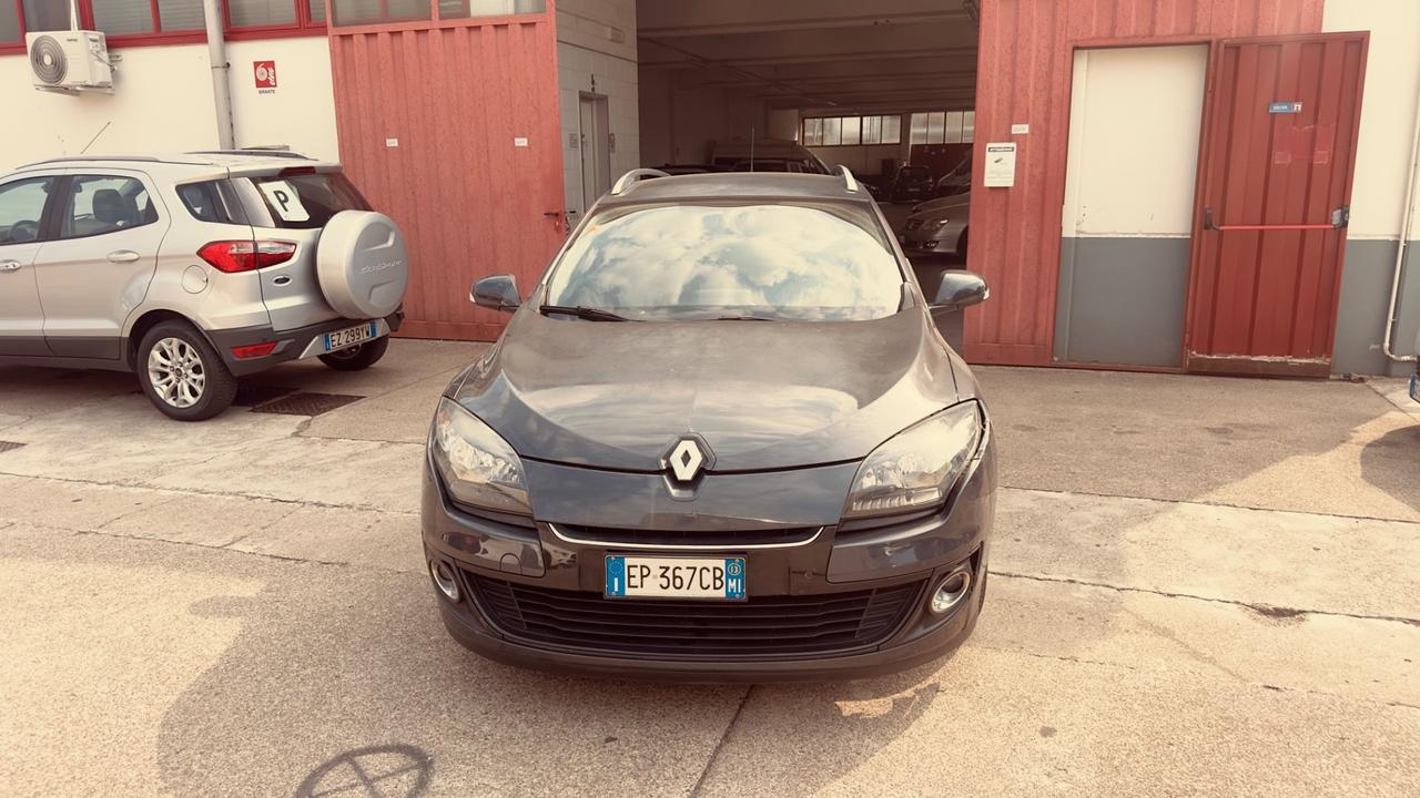 Renault Megane Mégane 1.5 dCi 110CV Start&Stop ESM SporTour BOSE