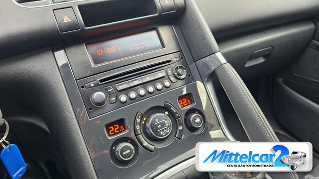 PEUGEOT 3008 1.6 HDi 110CV Tecno