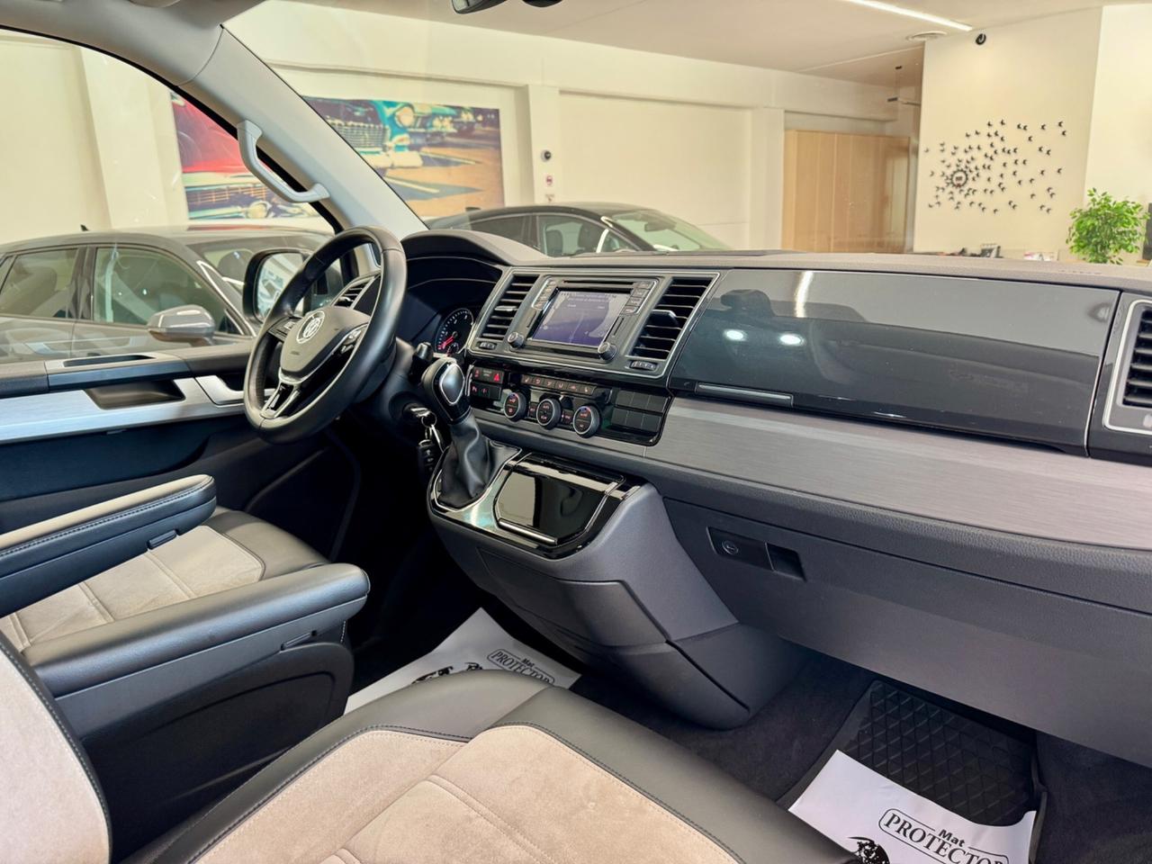 Volkswagen Multivan 2.0 TDI 204CV DSG Bulli 70