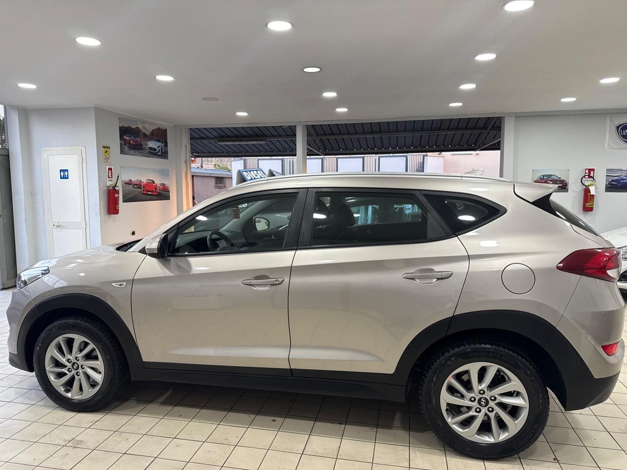 Hyundai Tucson 1.7 2018 full optional