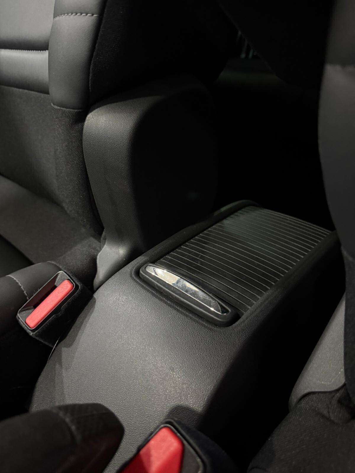 Citroen C3 Aircross BlueHDi 110 S&S Shine Pack