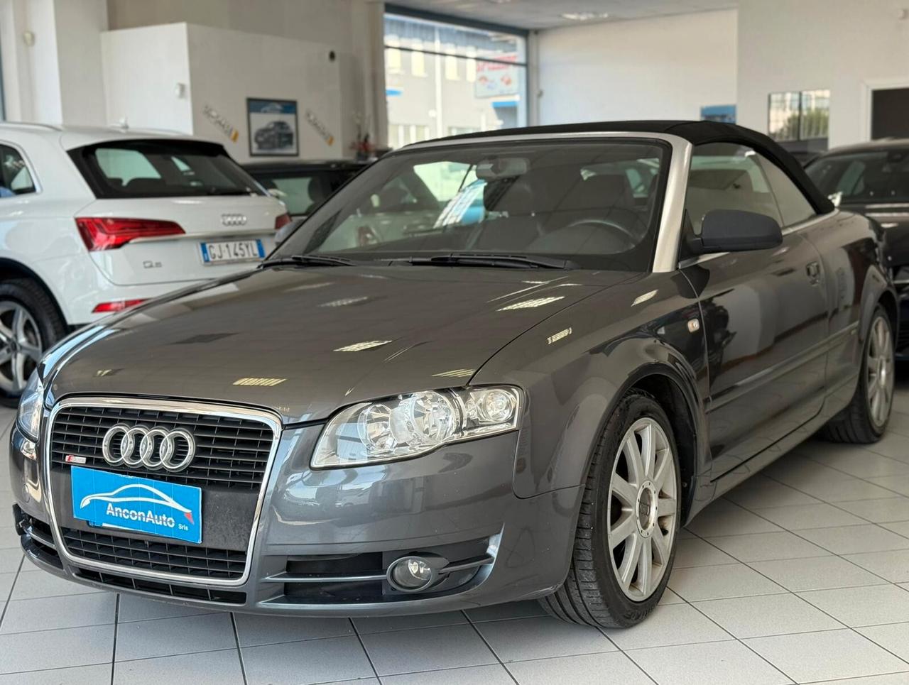 Audi A4 2.0 TDi CABRIO 2009
